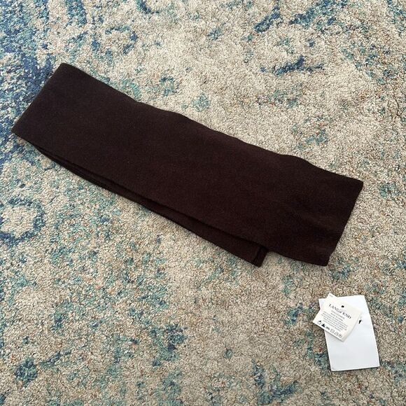 NWT Lands' End Cream 100% Cashmere Scarf - Picture 1 of 3